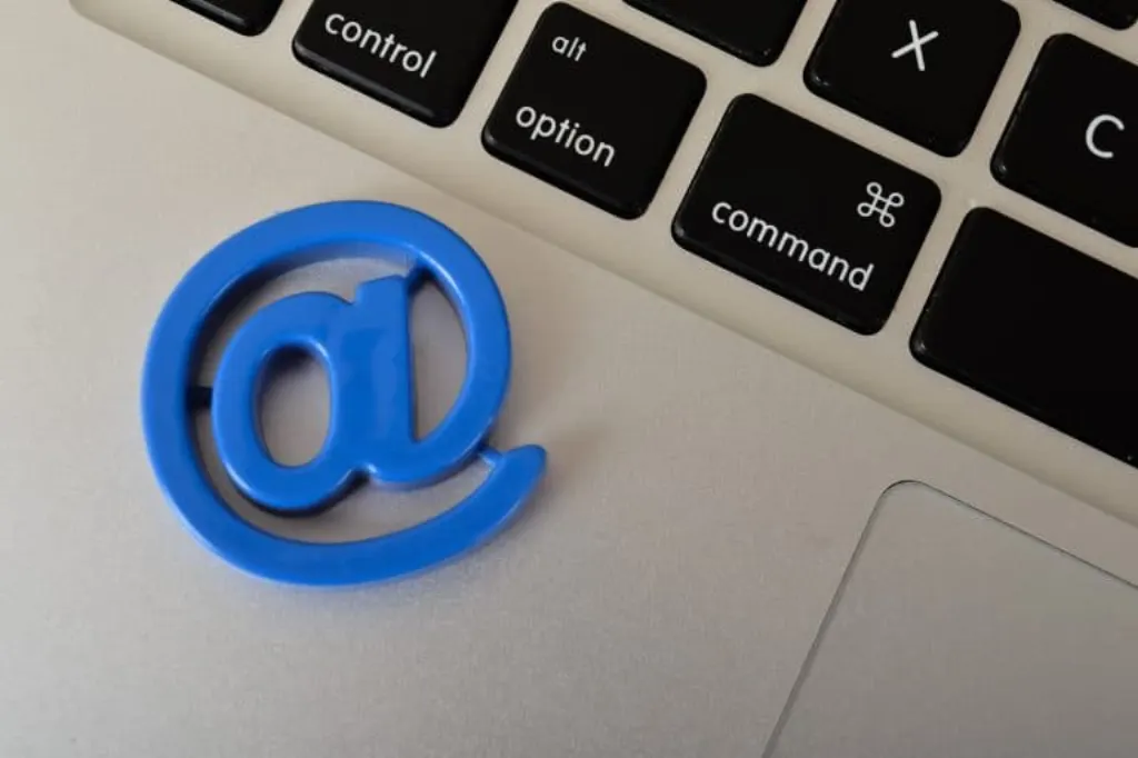 Recupérer mails clients Amazon FBA en toute simplicité – Waxoo.fr