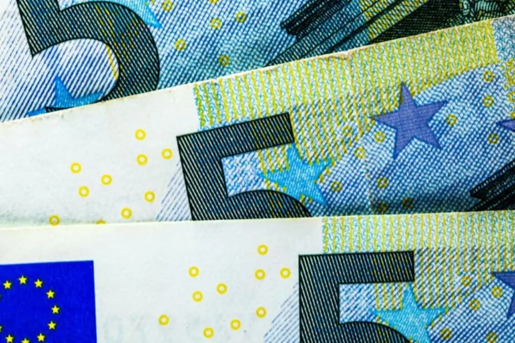Pourquoi utiliser 5euros.com pour vos besoins en ligne ?