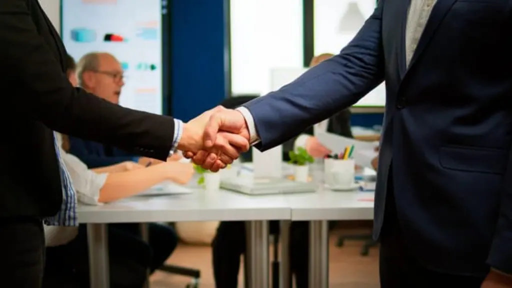 Conseils et stratégies pour bien investir en placement financier (moins de 100 caractères)