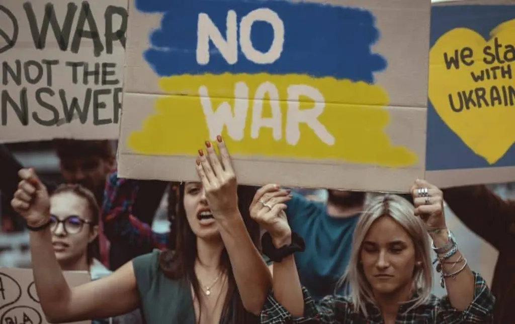 Série « La Guerre des Mondes 2019 » sur Canal+ : une critique de la nouvelle adaptation